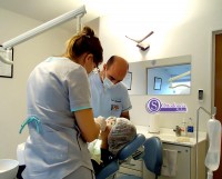 Dentistas en palermo, Buenos Aires, Argentina – Odontólogos, Nuestro staff esta formado por profesionales especialistas con títulos de posgrado en las diferentes ramas de la odontología y dedicados a la enseñanza universitaria desde hace 10 años