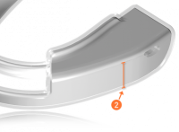 Delgada para mayor comodidad del paciente y que pueda hablar fácilmente